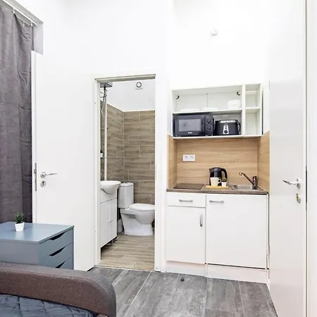 Super Central For Solo Traveller - Aircon Budapest Exterior photo