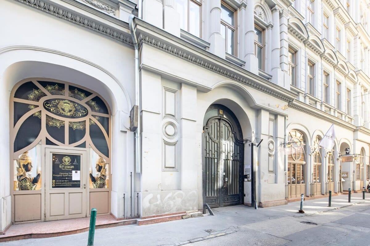 Super For Solo Traveller - Aircon Budapest